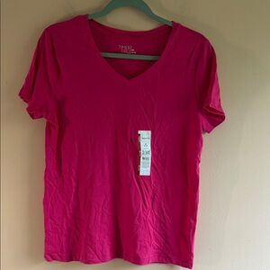 Time and Tru Hot Pink V-Neck Short Sleeve Tee